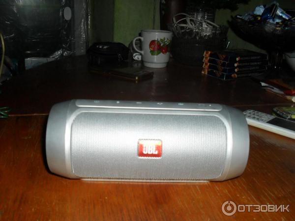 Портативная аудиоколонка JBL Charge 2 фото