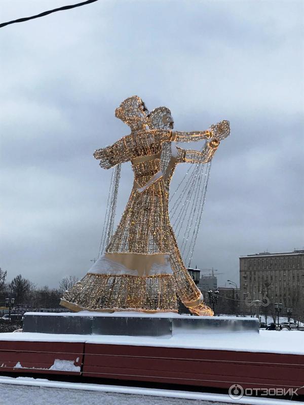 Выставка ледовых скульптур Ледовый парк в кругу семьи (Россия, Москва) фото