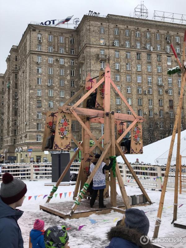 Выставка ледовых скульптур Ледовый парк в кругу семьи (Россия, Москва) фото