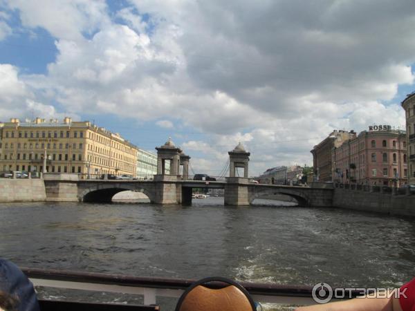 Экскурсия по Неве и каналам Северная Венеция (Россия, Санкт-Петербург) фото