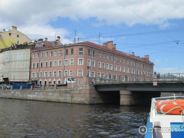 Экскурсия по Неве и каналам Северная Венеция (Россия, Санкт-Петербург) фото