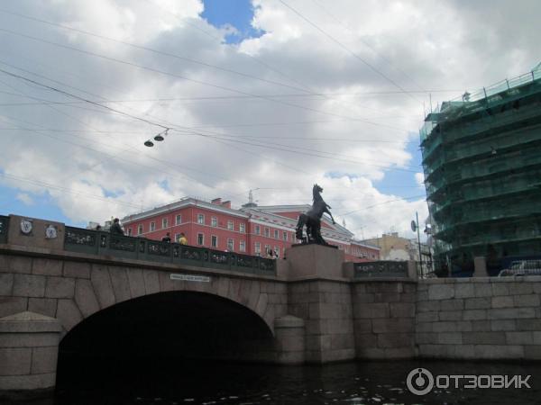 Экскурсия по Неве и каналам Северная Венеция (Россия, Санкт-Петербург) фото