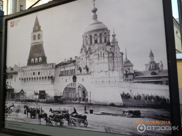 Фотовыставка Фонда Московское время на Арбате