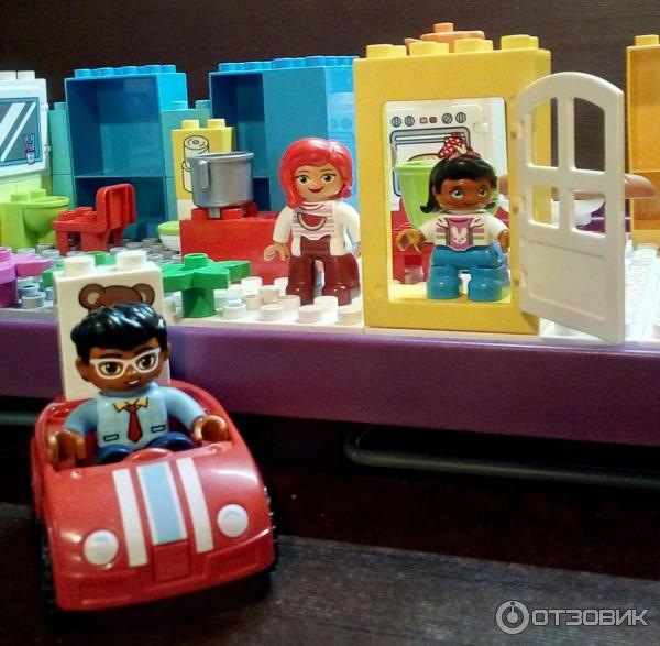 Конструктор Lego Duplo Семейный дом фото