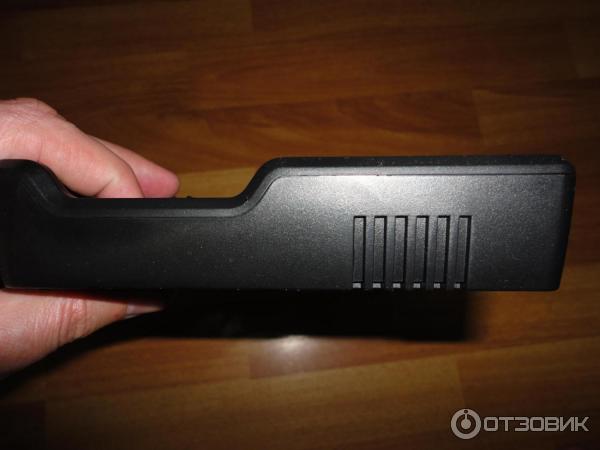 Зарядное устройство XTAR VC4 фото