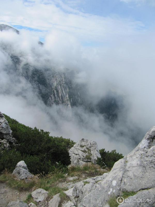 Чайный домик Кельштайнхаус (Орлиное гнездо) (Германия, Бавария) фото