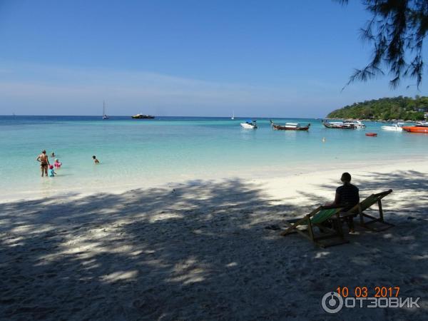 Отель The Breeze Lipe Resort, Таиланд