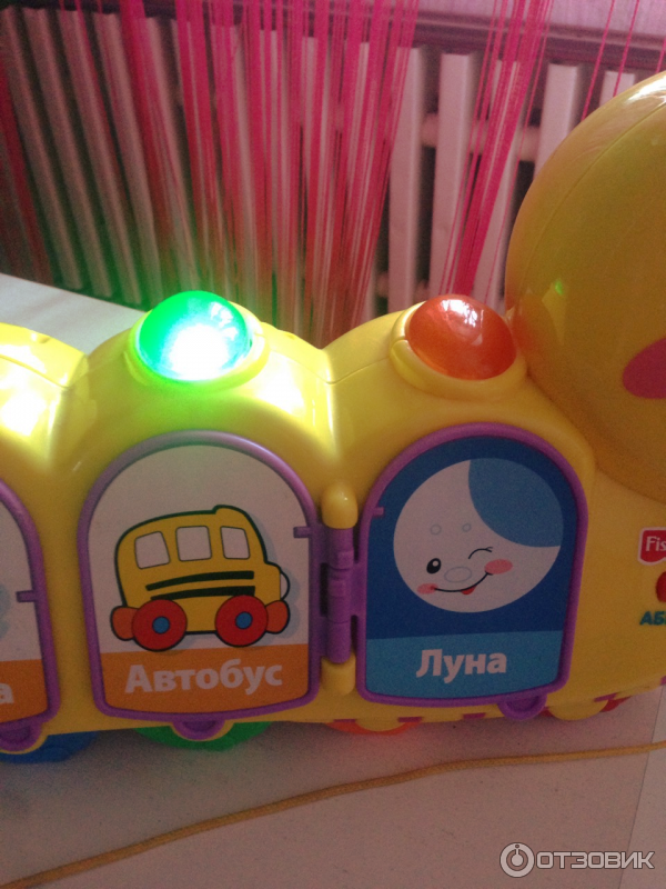 Гусеница Fisher Price фото