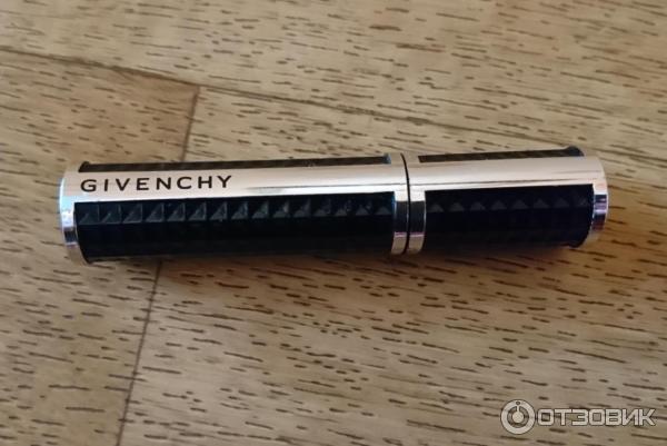 Тушь для ресниц Givenchy Noir Couture Volume фото