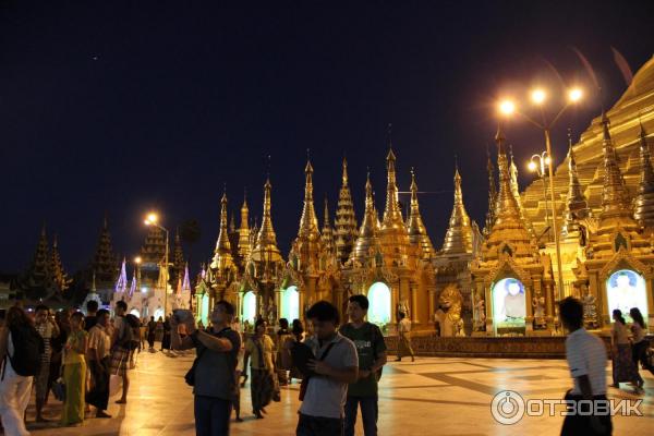 Пагода Shwedagon (Мьянма, Янгон) фото