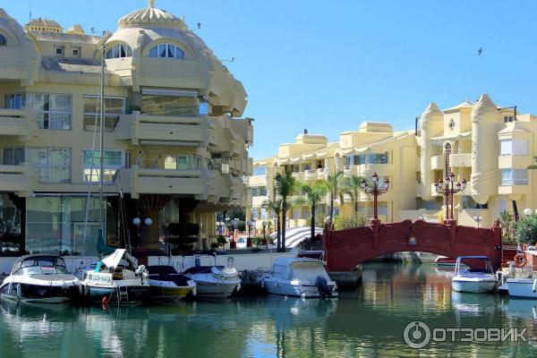 Экскурсия в порт Puerto Marina (Испания, Бенальмадена) фото