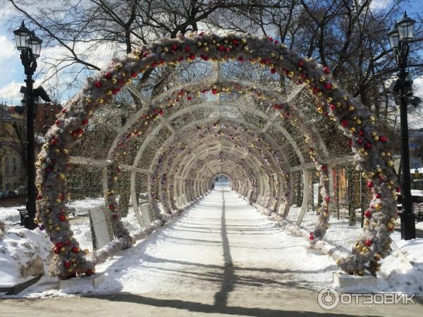 Фотовыставка Япония Традиции и современность на Тверском бульваре (Россия . Москва)