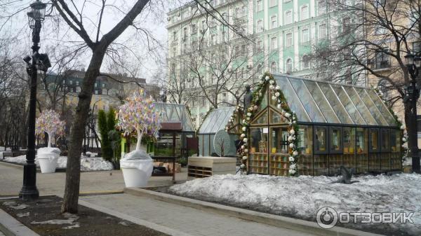 Фотовыставка Алексея Харина Стереотип величия и Александра Самсонова Перспектива вечности в вернисаже на Тверском бульваре