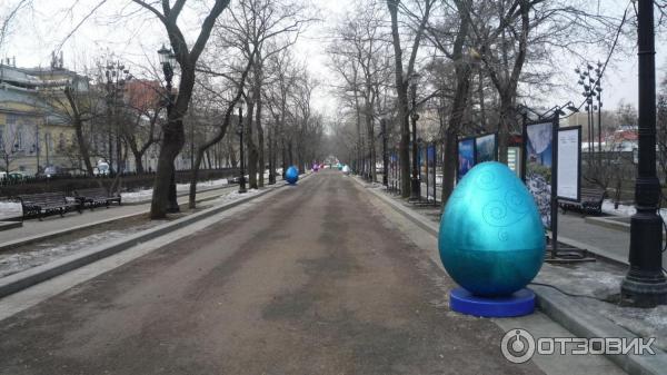 Фотовыставка Алексея Харина Стереотип величия и Александра Самсонова Перспектива вечности в вернисаже на Тверском бульваре