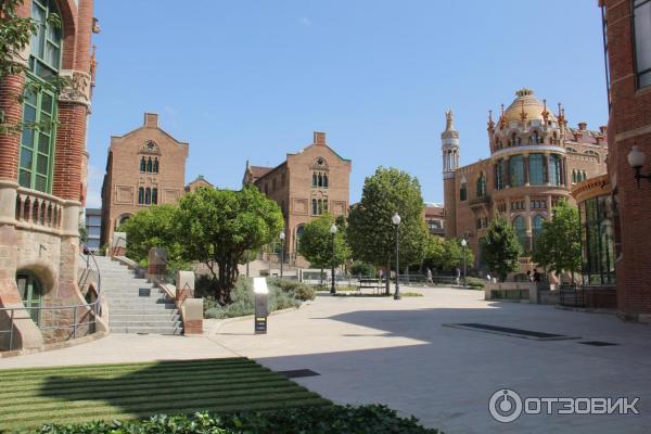 Экскурсия в госпиталь Санта Креу и Сант Пау (Испания, Барселона) фото