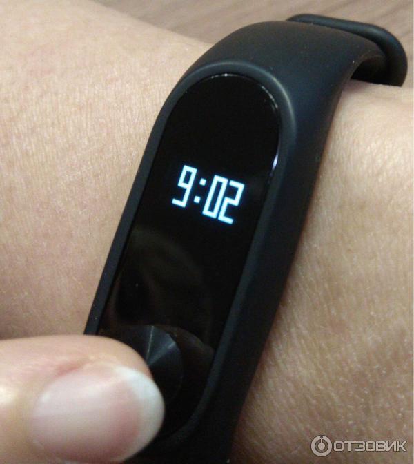 Фитнес-браслет Xiaomi Mi Band 2 фото