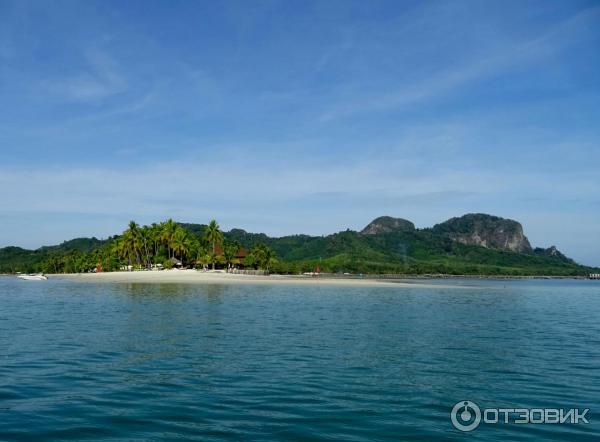 Пляж Hat Hua Laem на Koh Mook, Таиланд