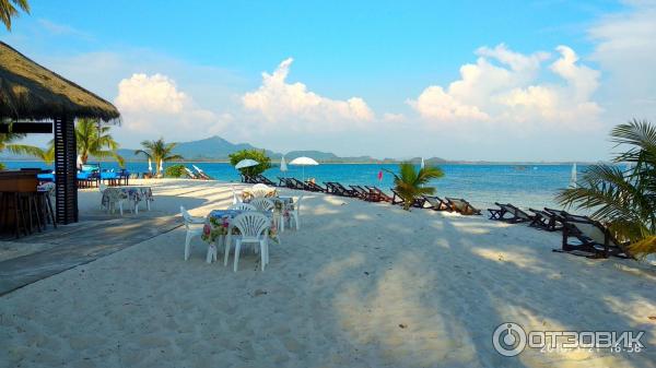 Пляж отеля Sivalai Beach Resort. Koh Mook, Таиланд.