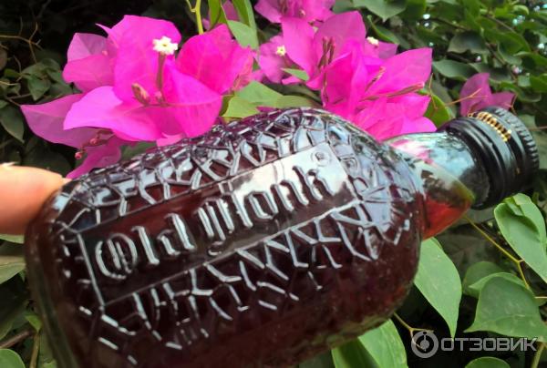 Ром Old Monk фото