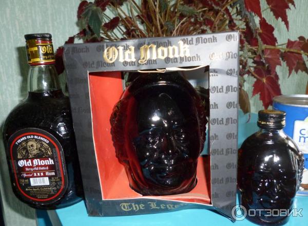 Ром Old Monk фото