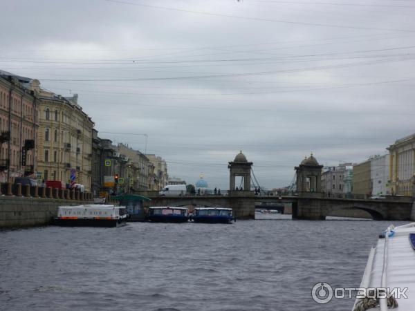 Экскурсия по рекам и каналам Невы (Россия, Санкт-Петербург) фото