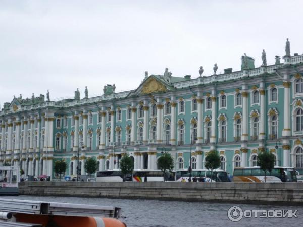 Экскурсия по рекам и каналам Невы (Россия, Санкт-Петербург) фото