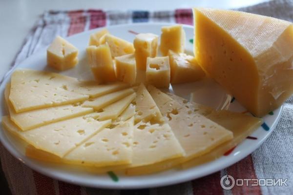 Сыр полутвердый Воскресенский сыродел Корольков фото