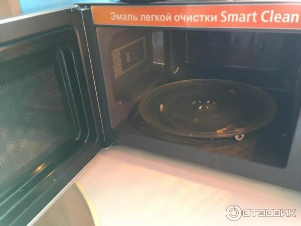 Микроволновая печь Midea AM720C4E-S фото