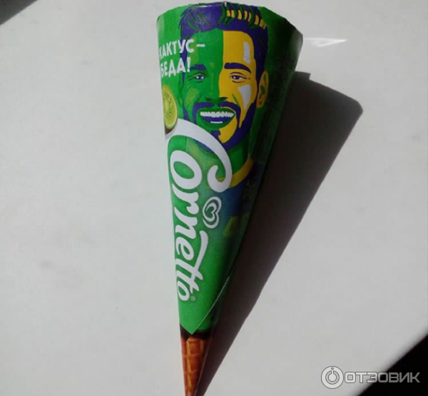 Мороженое Cornetto киви-кактус фото