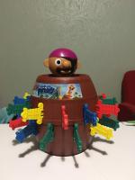 Игра Tomy "Хитрый пират" фото