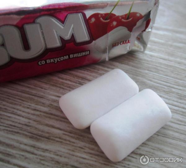 Жвачка GUM с вишней