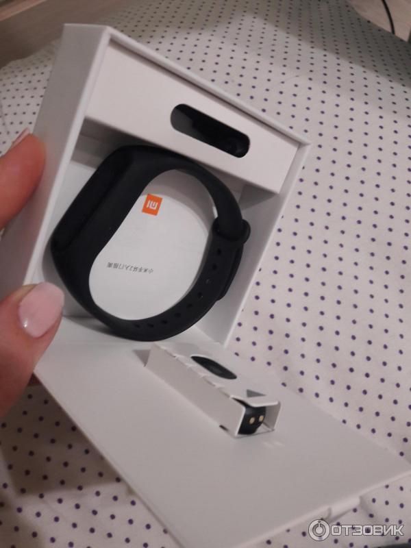 Фитнес-браслет Xiaomi Mi Band 2 фото
