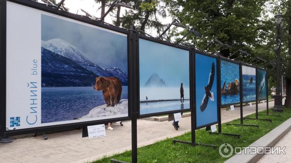 Фотовыставка Геннадия Юсина Мир цвета на Тверском бульваре (Россия, Москва)