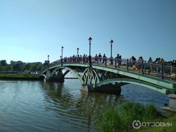 Мост через Средний Царицынский пруд