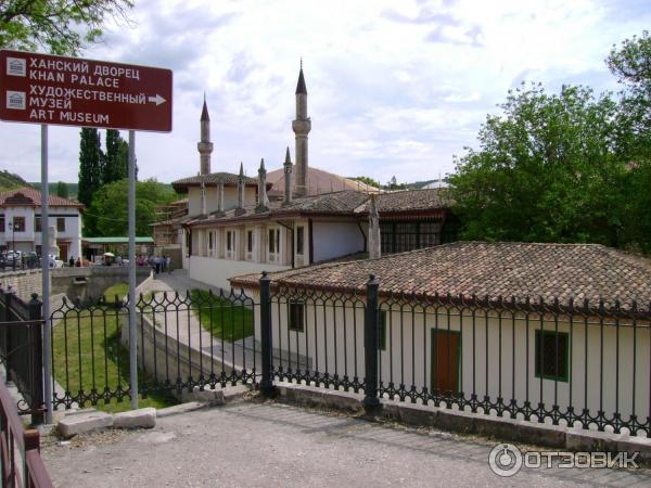 Гарем Ханского дворца в Бахчисарае (Россия, Республика Крым) фото