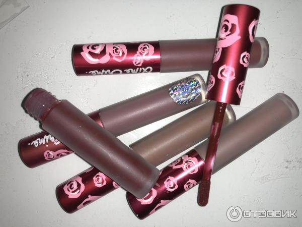 Матовая губная помада Lime Crime Velvetines фото