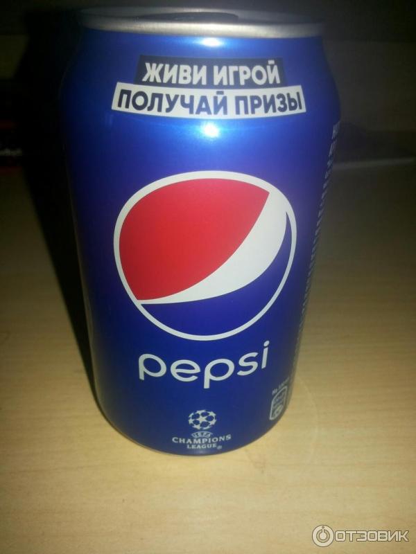 Газированный напиток Pepsi cola фото