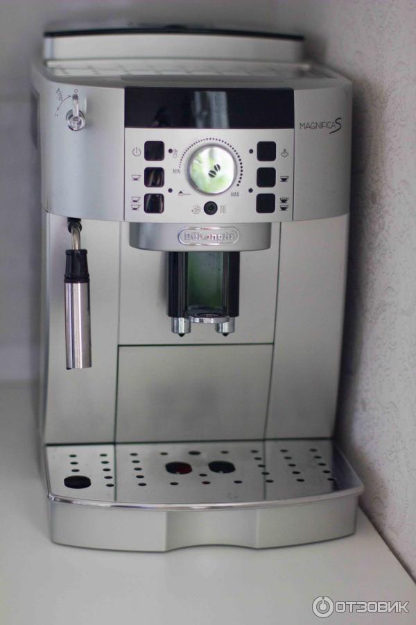 Кофемашина DeLonghi ECAM22.110.SB фото