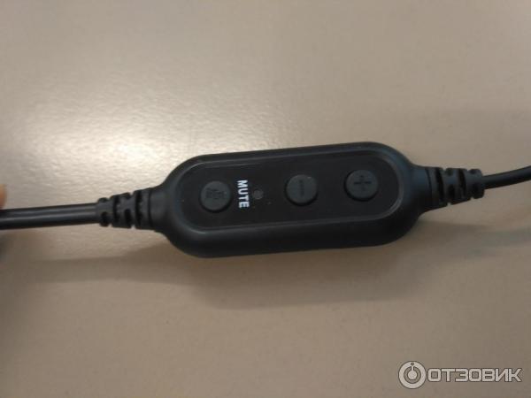 Наушники Logitech PC Headset 960 USB регулятор звука