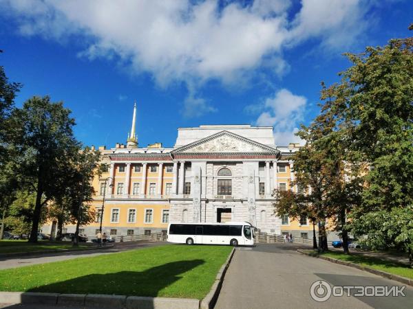 Государственный Русский музей Михайловский замок (Россия, Санкт-Петербург) фото