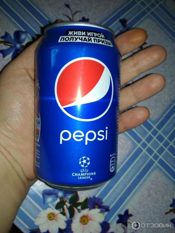 Газированный напиток Pepsi cola фото