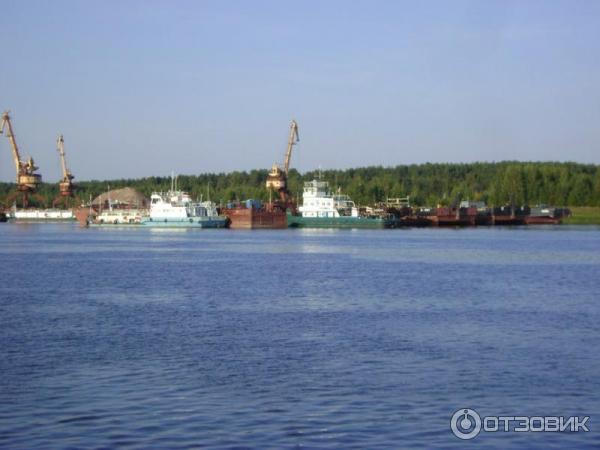 Прогулка на теплоходе Москва по реке Волге (Россия, Ярославль) фото