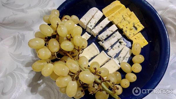 Сыр с плесенью Lazur Золотистый фото