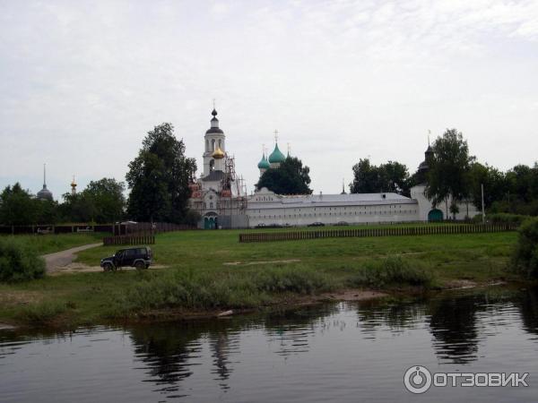 Прогулка на теплоходе Москва по реке Волге (Россия, Ярославль) фото