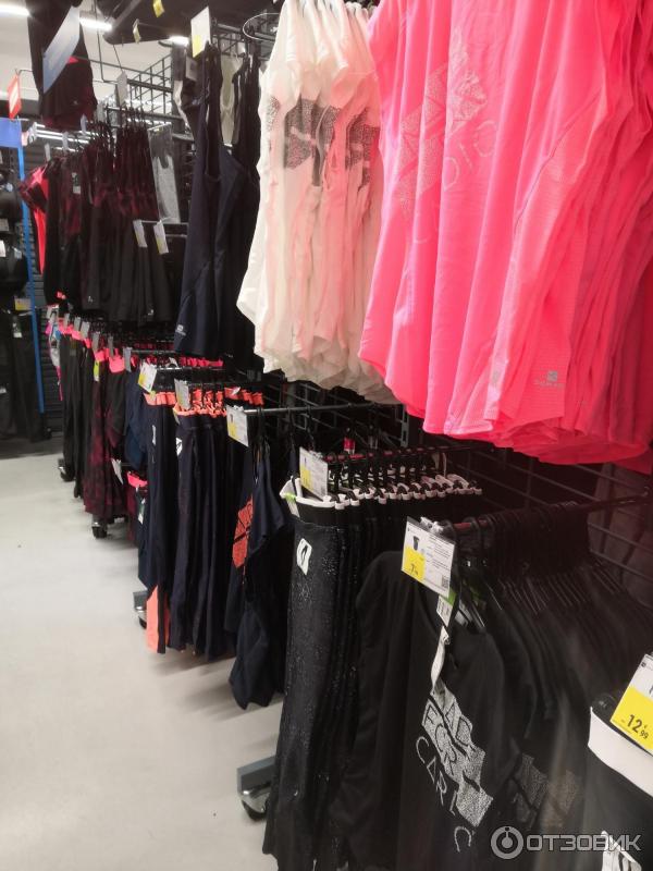 Сеть спортивных гипермаркетов DECATHLON (Испания, Мадрид) фото