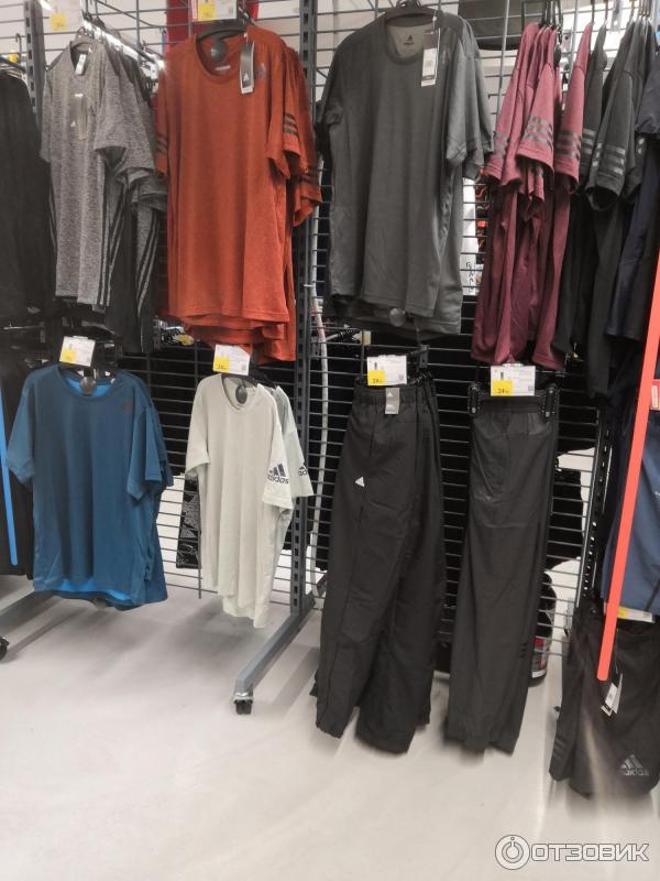 Сеть спортивных гипермаркетов DECATHLON (Испания, Мадрид) фото