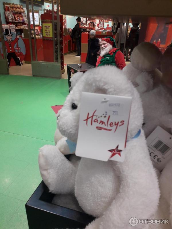 Санта в магазине Hamleys