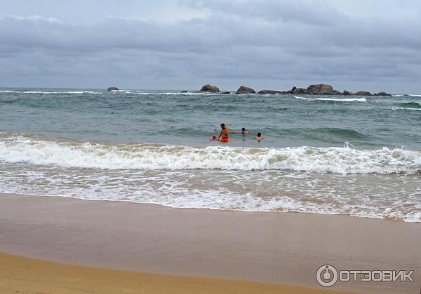 Шри Ланка. Пляж Hikkaduwa Beach