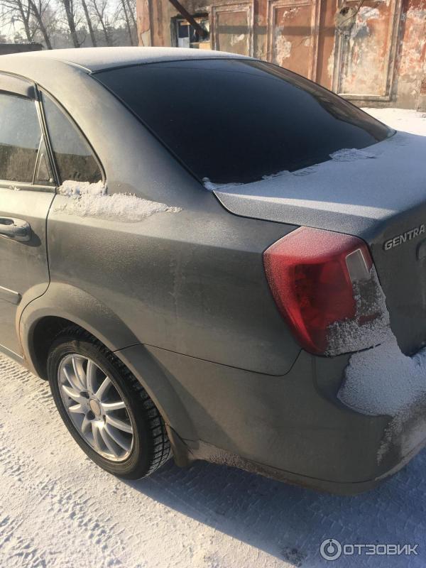 Автомобиль Daewoo Gentra седан фото