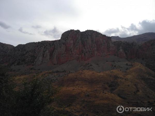 Монастырь Нораванк (Армения, Ехегнадзор) фото